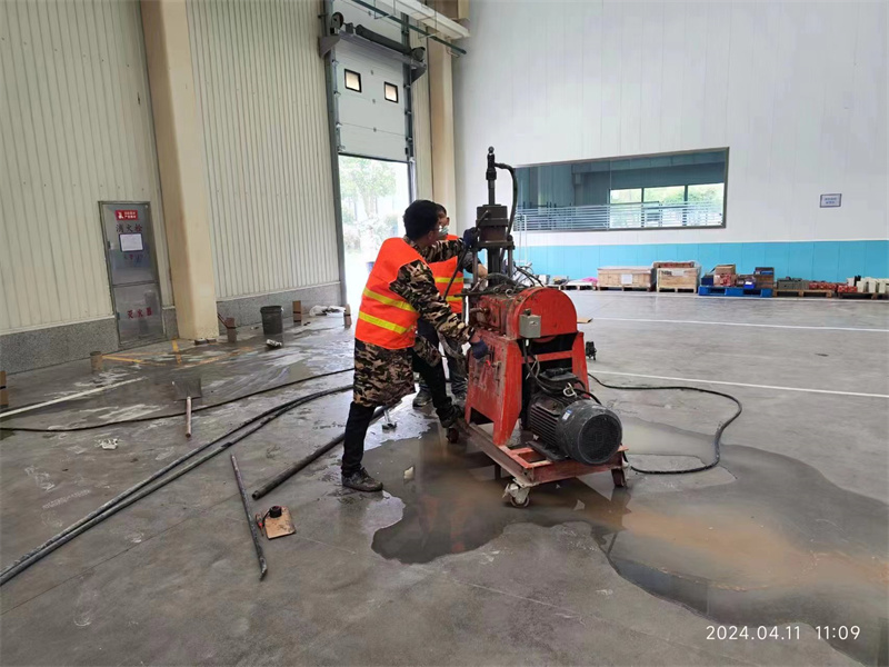 中山厂房地面下沉塌陷注浆加固施工